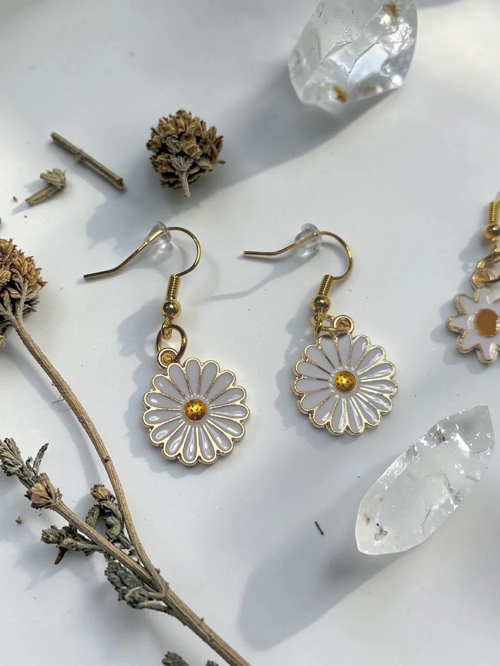 Gold & White Daisy Drop Earrings Women Jewelry